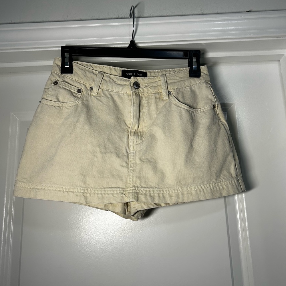 White Fox Denim Cream Women's‎ Skort